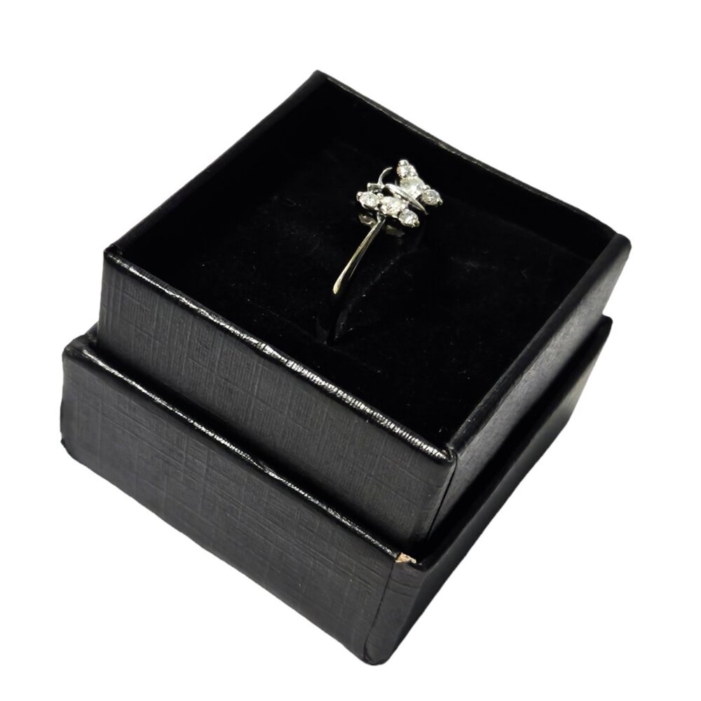 14k White gold Ladies Butterfly Diamond ring